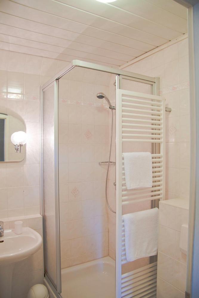 Guest house Gasthof Schloss Hubertus 3*