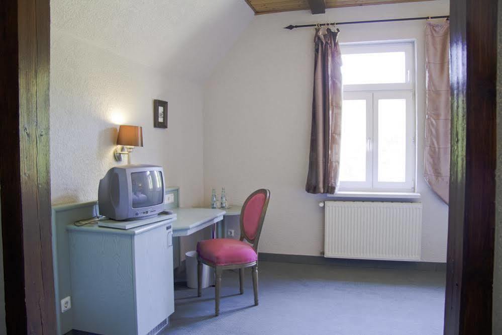 Gasthof Schloss Hubertus Guest house Erfurt